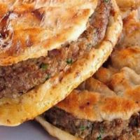 حواوشي لحم + جبنة
