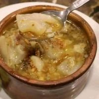 شوربة كوارع بقطع الكوارع